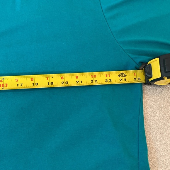 Northern Spirit Woman - button down top. Size 1X - Picture 5 of 9